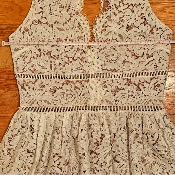 LEILA WHITE LACE DRESS - Picture 10 of 12